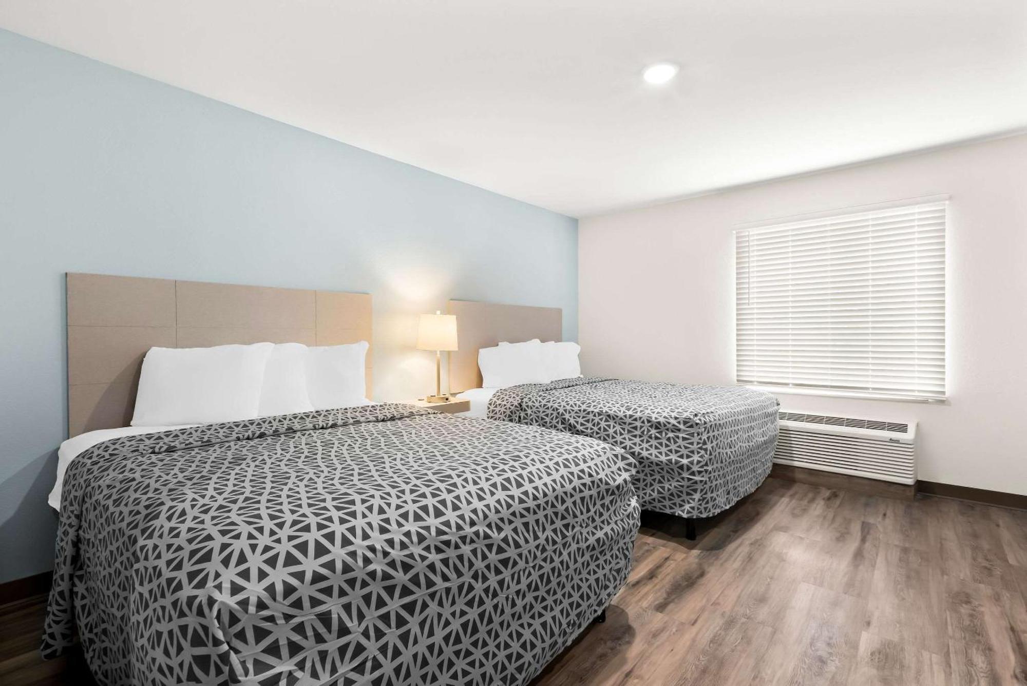 Woodspring Suites Savannah West Chatham Parkway Exterior photo